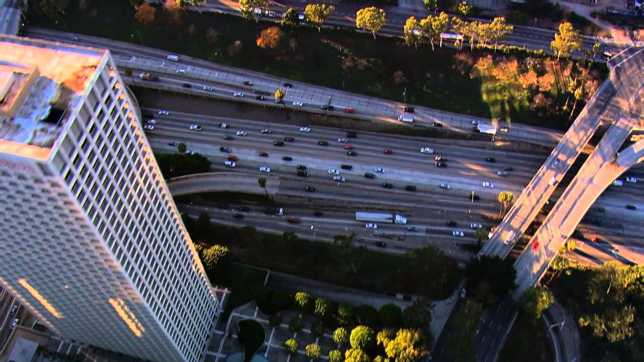 Tailer: FREEWAY – Crack In The System