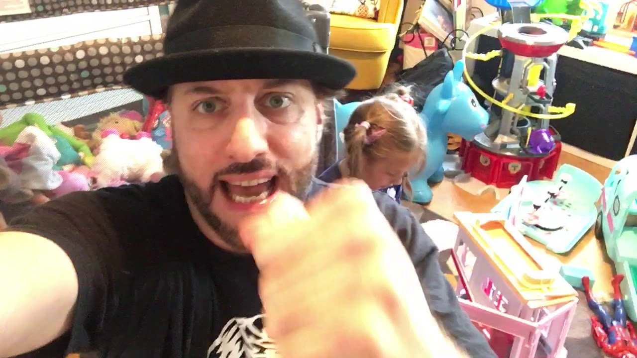 R.A. the Rugged Man performs on Netfest: On Your Couch for Twiztid & Juggalos