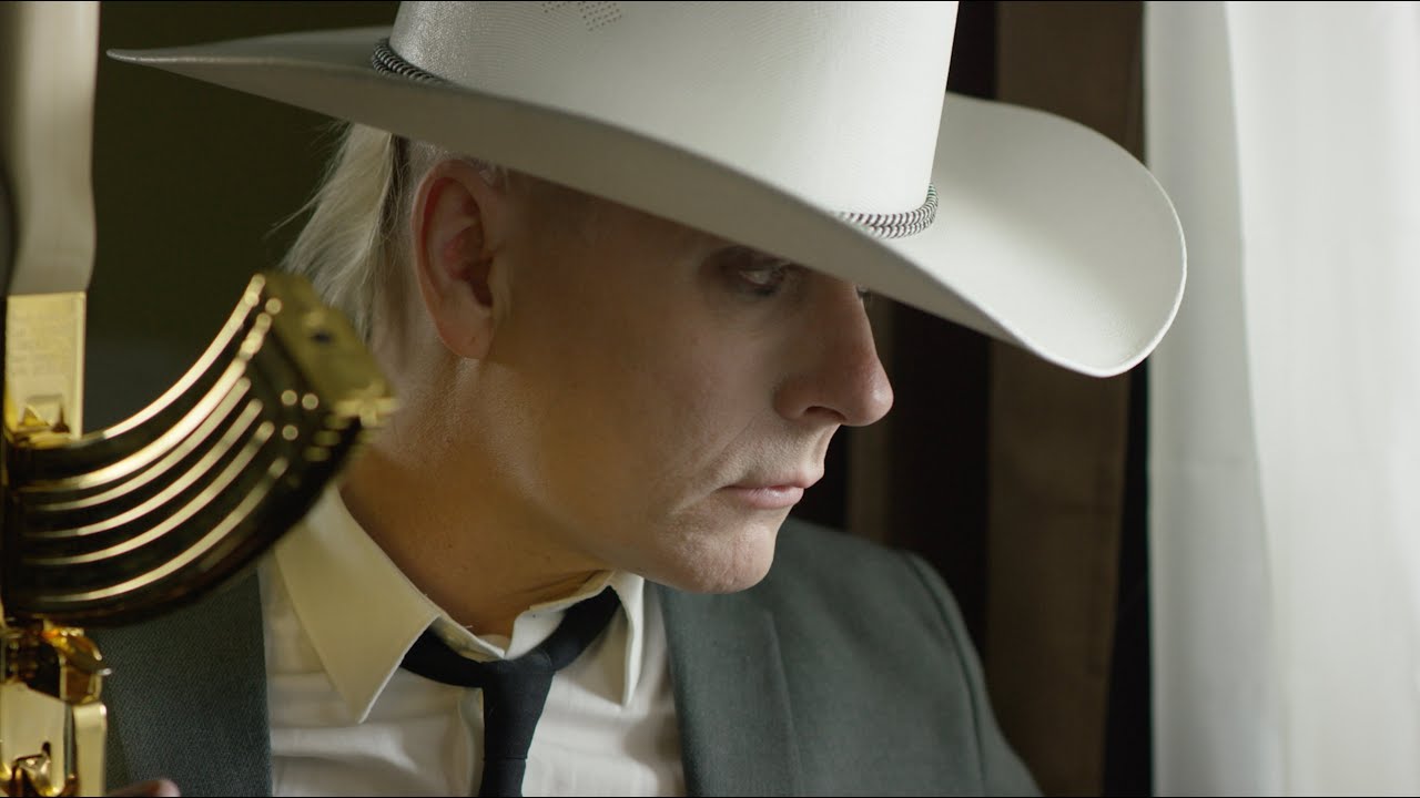 Skold – Don’t Pray For Me (Official Music Video)