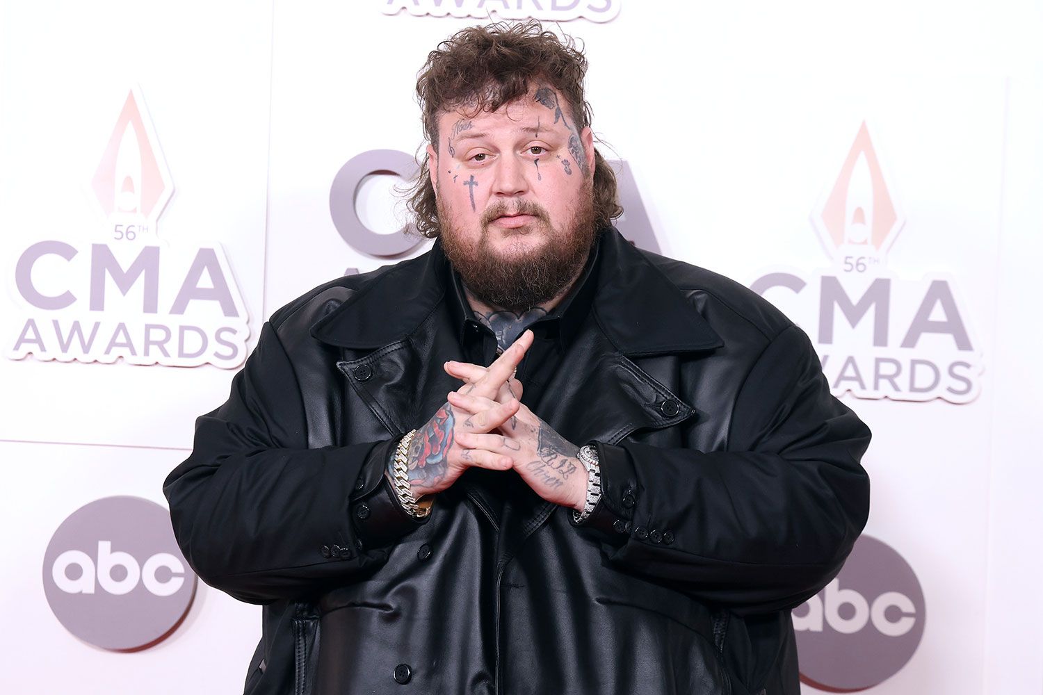 Jelly-Roll-attends-the-56th-Annual-CMA-Award-a3441cf6ee49423d91b333204876dc0c